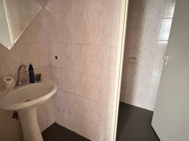 Нежилое помещение 218 кв.м. на Петроградской набережной